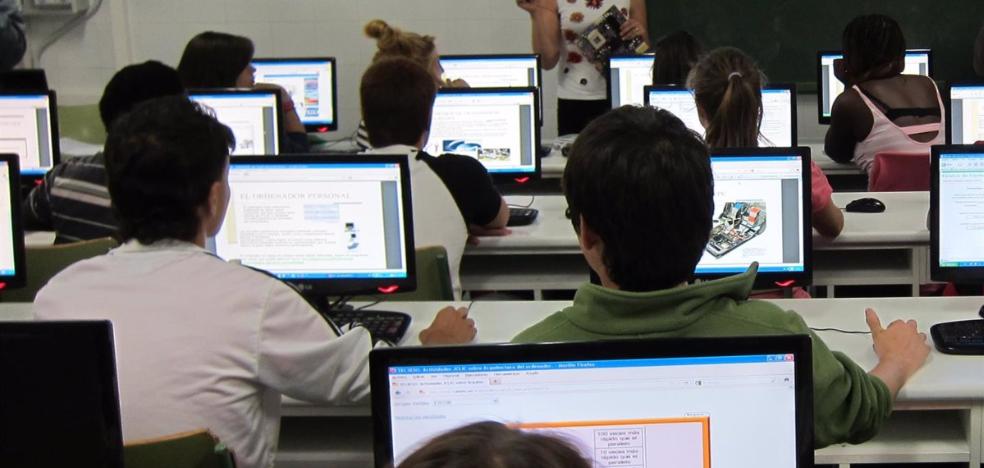 Los jóvenes quieren estudiar con tecnología: «Es más divertido»