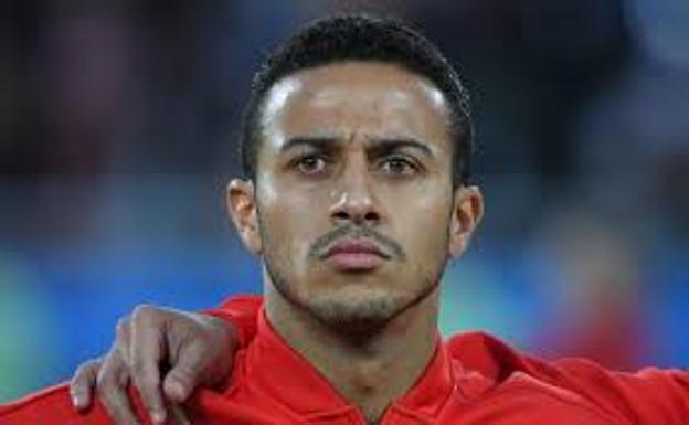 Thiago Alcántara, positivo por coronavirus