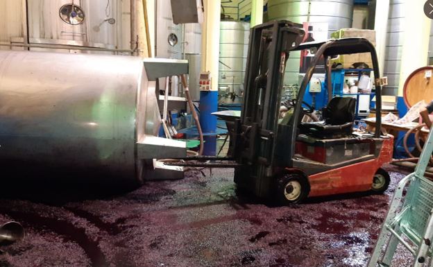 Dos fallecidos en un accidente laboral en la Bodega Espada de Ojeda de Lapuebla de Labarca