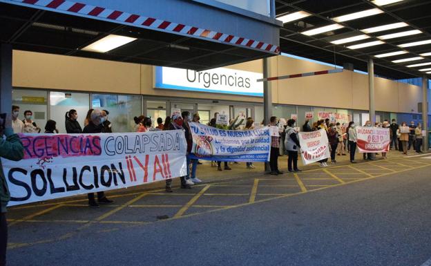 La plataforma por la Sanidad Pública exige «absoluta transparencia» a la consejera Alba