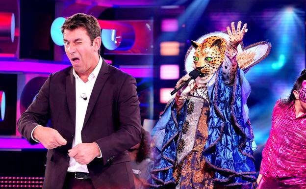 Famosos enmascarados cantan en Antena 3