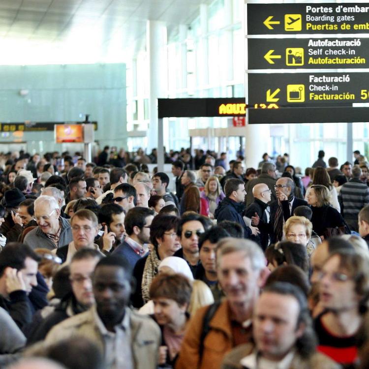 Condenados 131 controladores por el caos aéreo de 2010 en Madrid