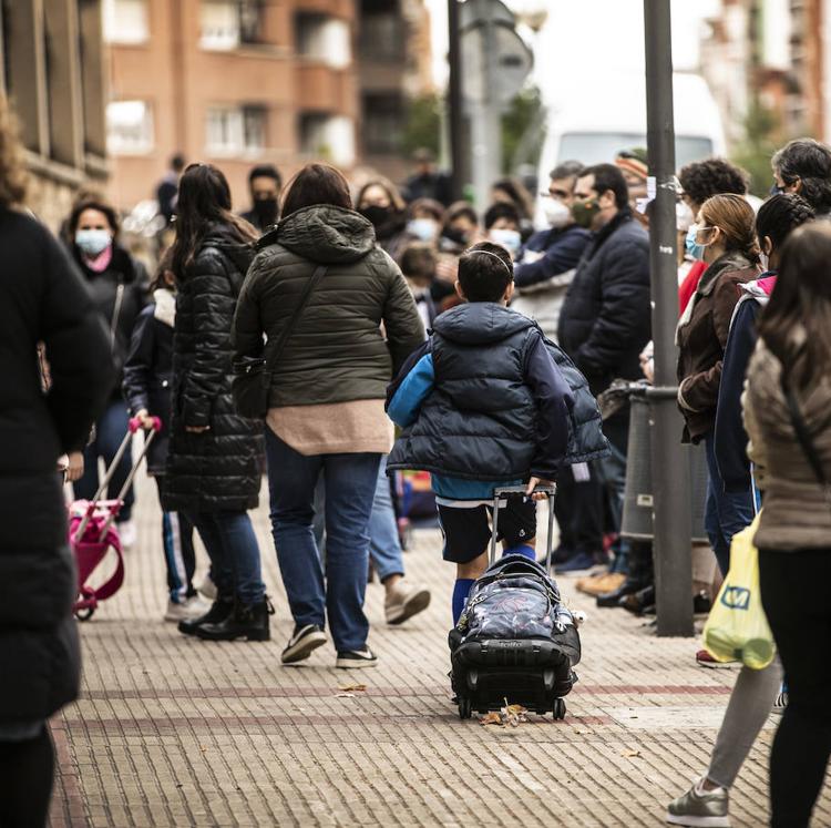 La Rioja vuelve a llegar a los 100 ingresados por COVID, tras otros 130 nuevos contagios