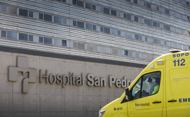 Herido un hombre en una colisión entre un trailer y una furgoneta en la AP-68, en Logroño