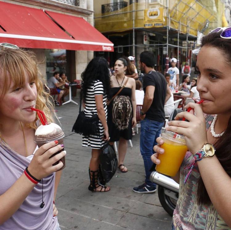 La subida del IVA de los refrescos pone en riesgo hasta 6.000 empleos