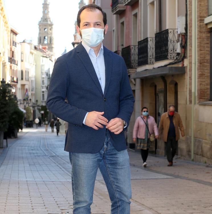 «Seguiré tendiendo la mano a Andreu pese a sus socios para hacer los Presupuestos que necesitan los riojanos»