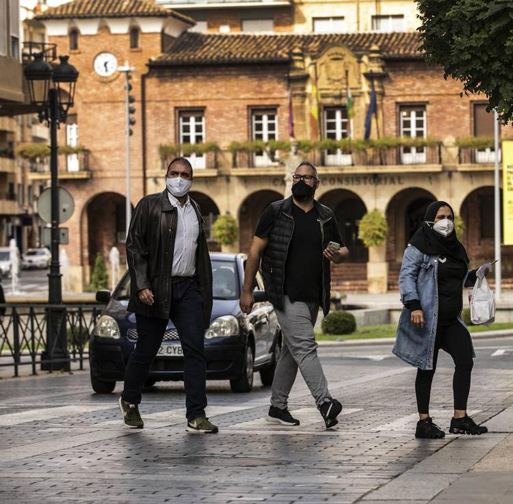 La Rioja sigue sumando: 179 contagios en un día y otro fallecido