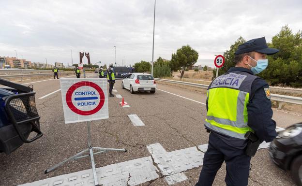 Tres logroñeses, detenidos en un control perimetral de Zaragoza con un kilo de cocaína