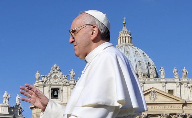 El Vaticano asegura que no existe cambio de doctrina respecto a las uniones gais