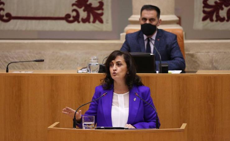 Sesión plenaria en el Parlamento de La Rioja