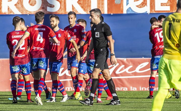 El triunfo del Calahorra frente al Izarra, en imágenes