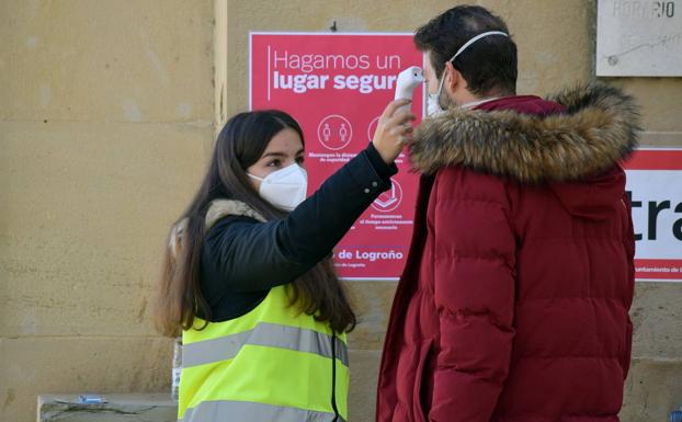 Arnedo vuelve a subir casos activos y Logroño suma 6 días de bajada