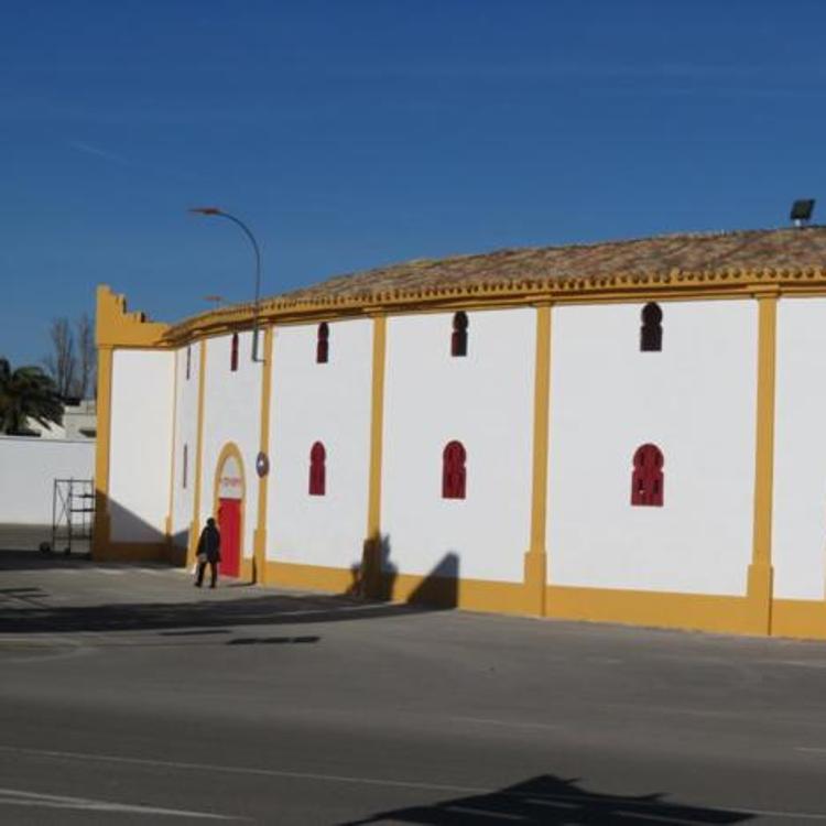 La unidad del cáncer de mama se reubica en la plaza de toros de Alfaro