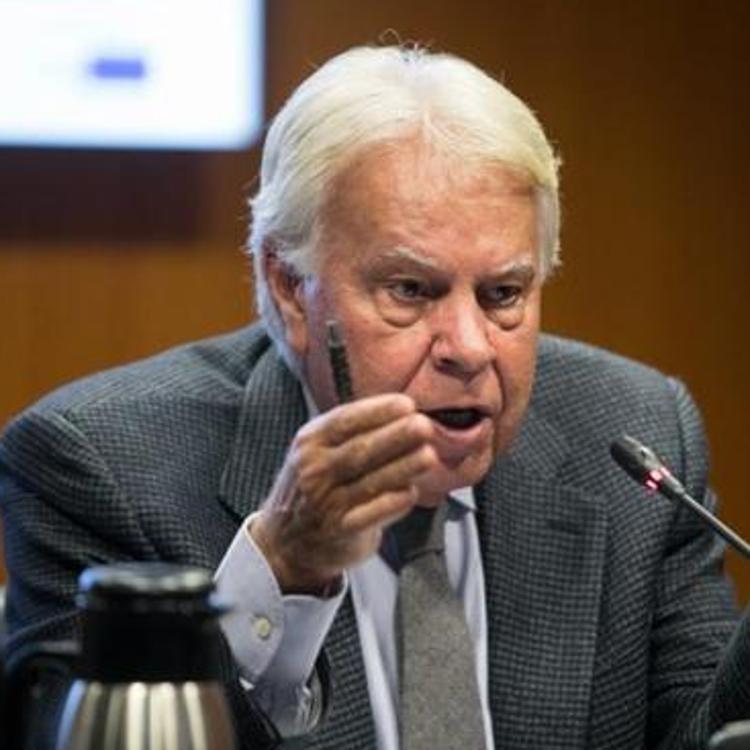 Felipe González responde a Adriana Lastra: «A mí nadie me manda callar»