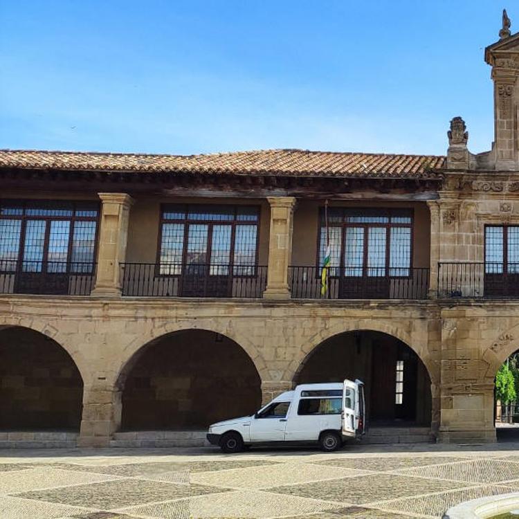 El PSOE de Santo Domingo protesta por el cambio «unilateral» del pleno a las 10 horas