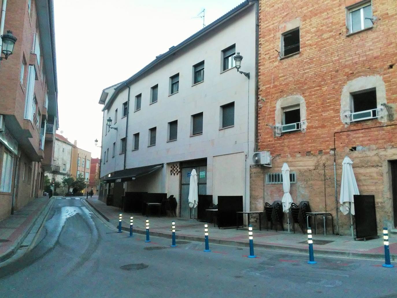 La Guardia Civil acude a un bar de Villamediana por exceder el aforo permitido