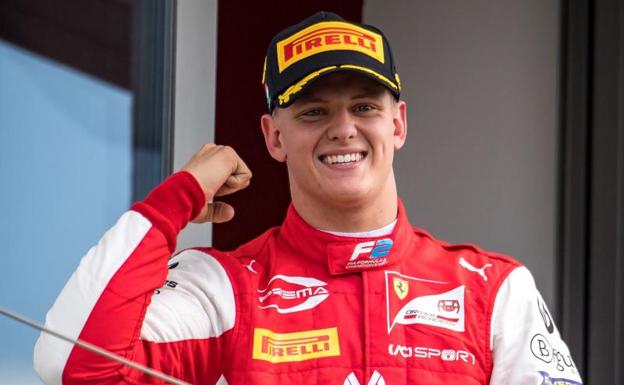 Mick Schumacher entra en el reino de su padre