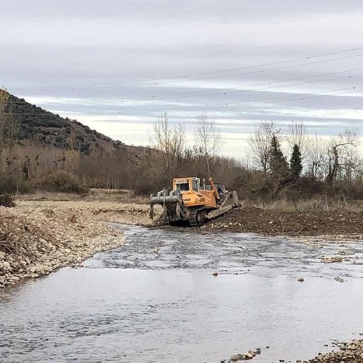 'Amigos de la Tierra' pide explicaciones por una actuación en el cauce del Oja, en Ojacastro