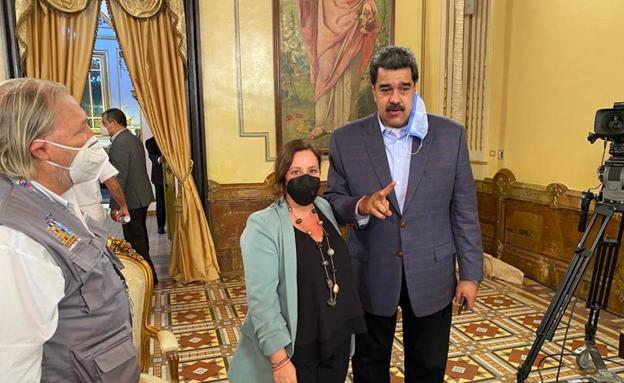 Moreno, de observadora con Maduro