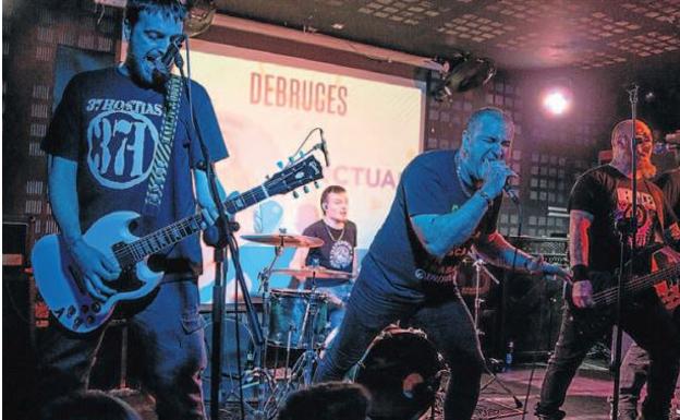 La guerra de bandas de Actual 21 se pasa al formato digital por el COVID