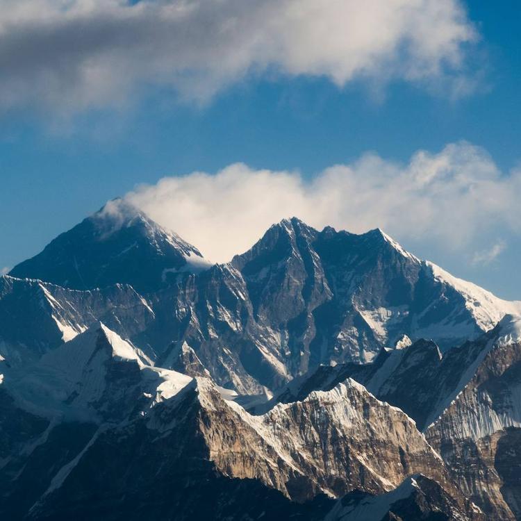 El Everest crece 86 centímetros