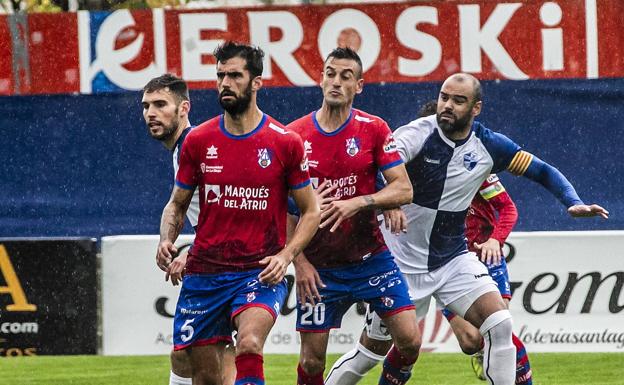 El Calahorra visita Tajonar con el liderato en el punto de mira