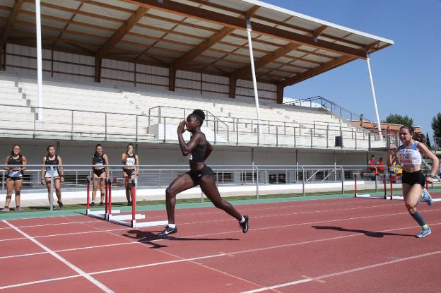 Raimi y Castiella, récord sub 16 y cerca de la final