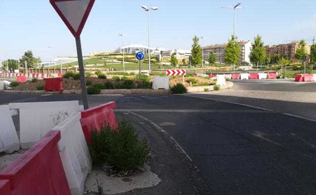 La Guindilla: rotonda vegetal en Pino y Amorena