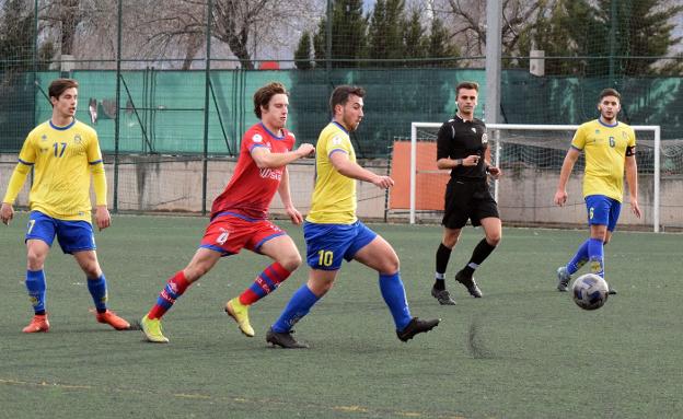 El Calahorra B logra sumar ante un correoso Calasancio