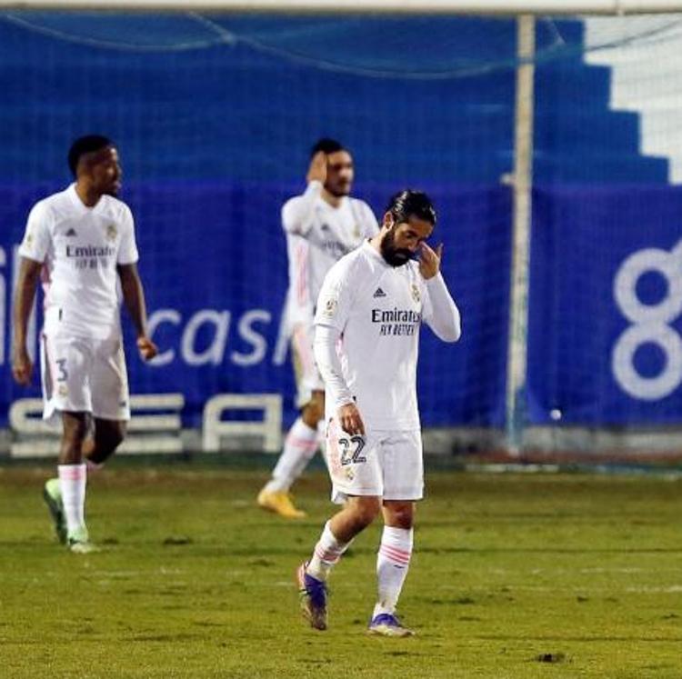 El Real Madrid se despeña ante el Alcoyano