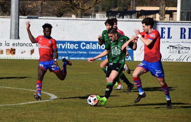 El Calahorra B salvó un punto en el tiempo añadido