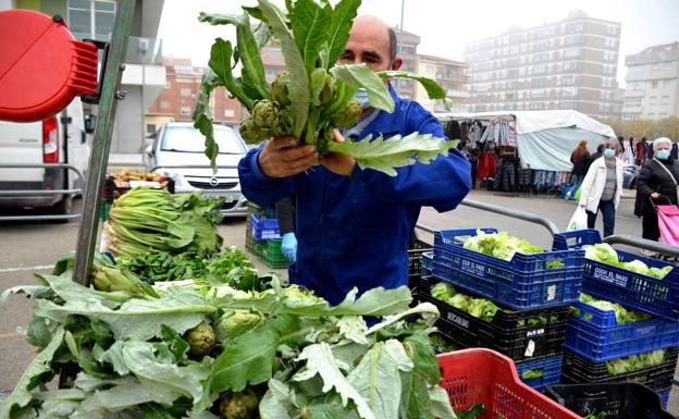 Permitida la venta ambulante, no los mercadillos, aclara el Gobierno