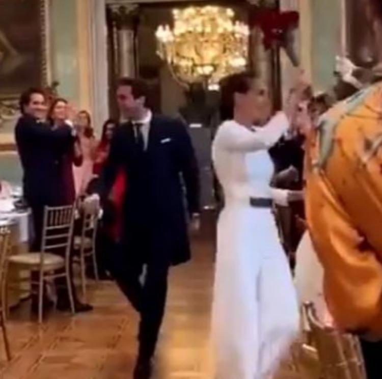 La Policía investigará la boda sin mascarillas del Casino de Madrid