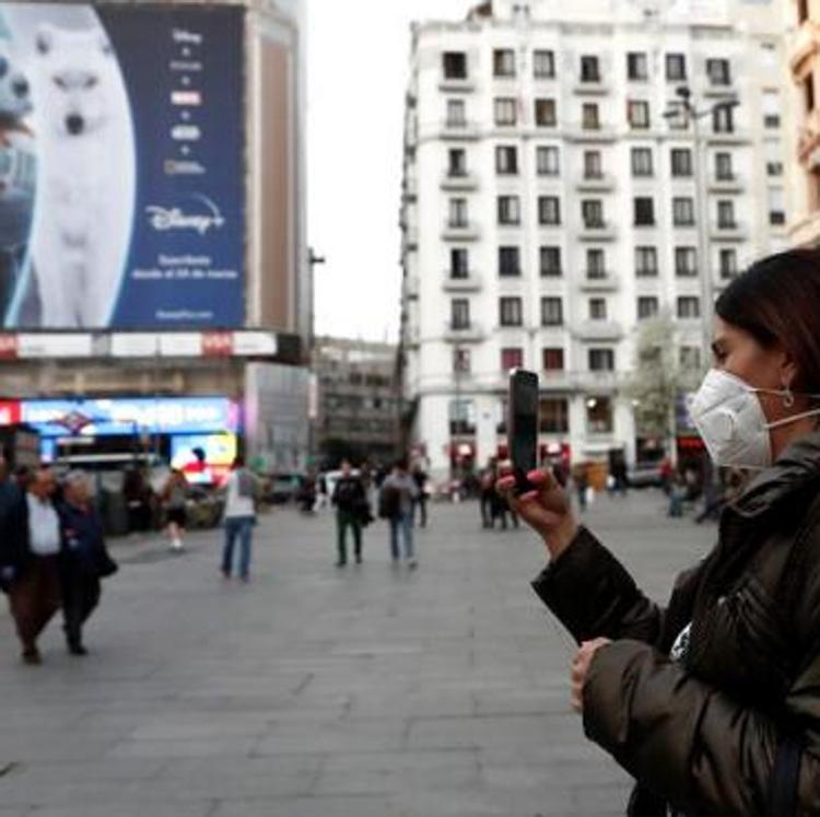 Sanidad no logra frenar las ansias de desescalada de las comunidades