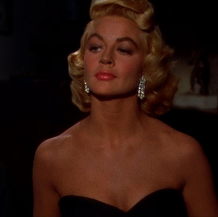 Dorothy Malone, de Douglas Sirk a una serie Z española