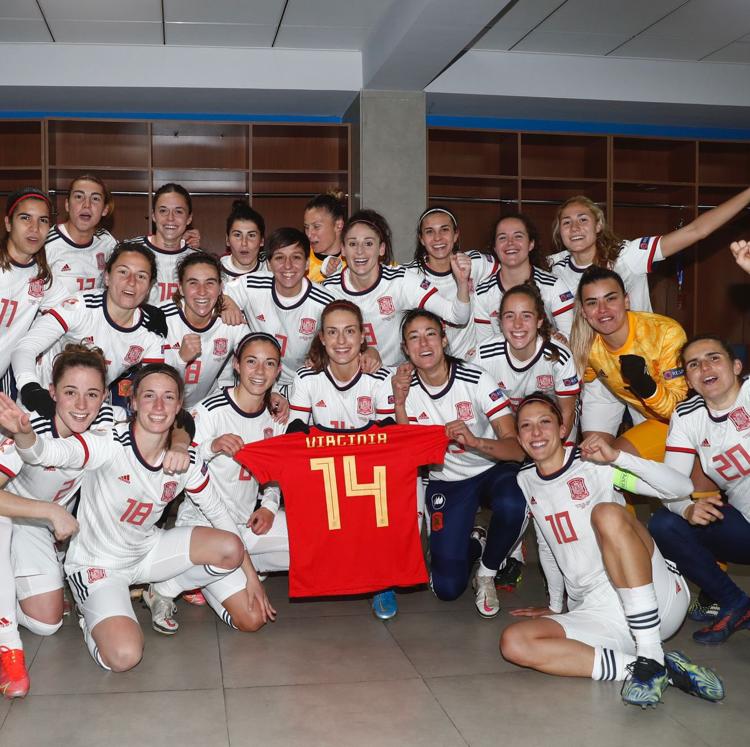 La selección femenina, a la Eurocopa con una goleada de época