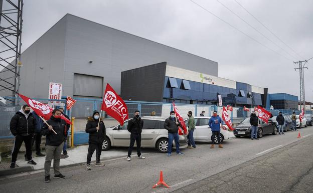 Alcanzado el acuerdo para indemnizar a la plantilla de MB Tooling por el cierre de la empresa