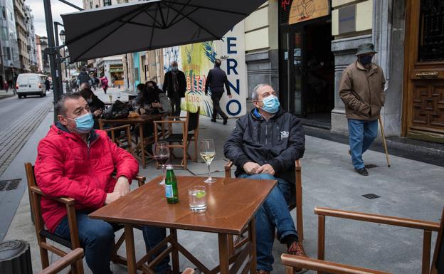 La pandemia recortó a la mitad la facturación de la hostelería durante 2020