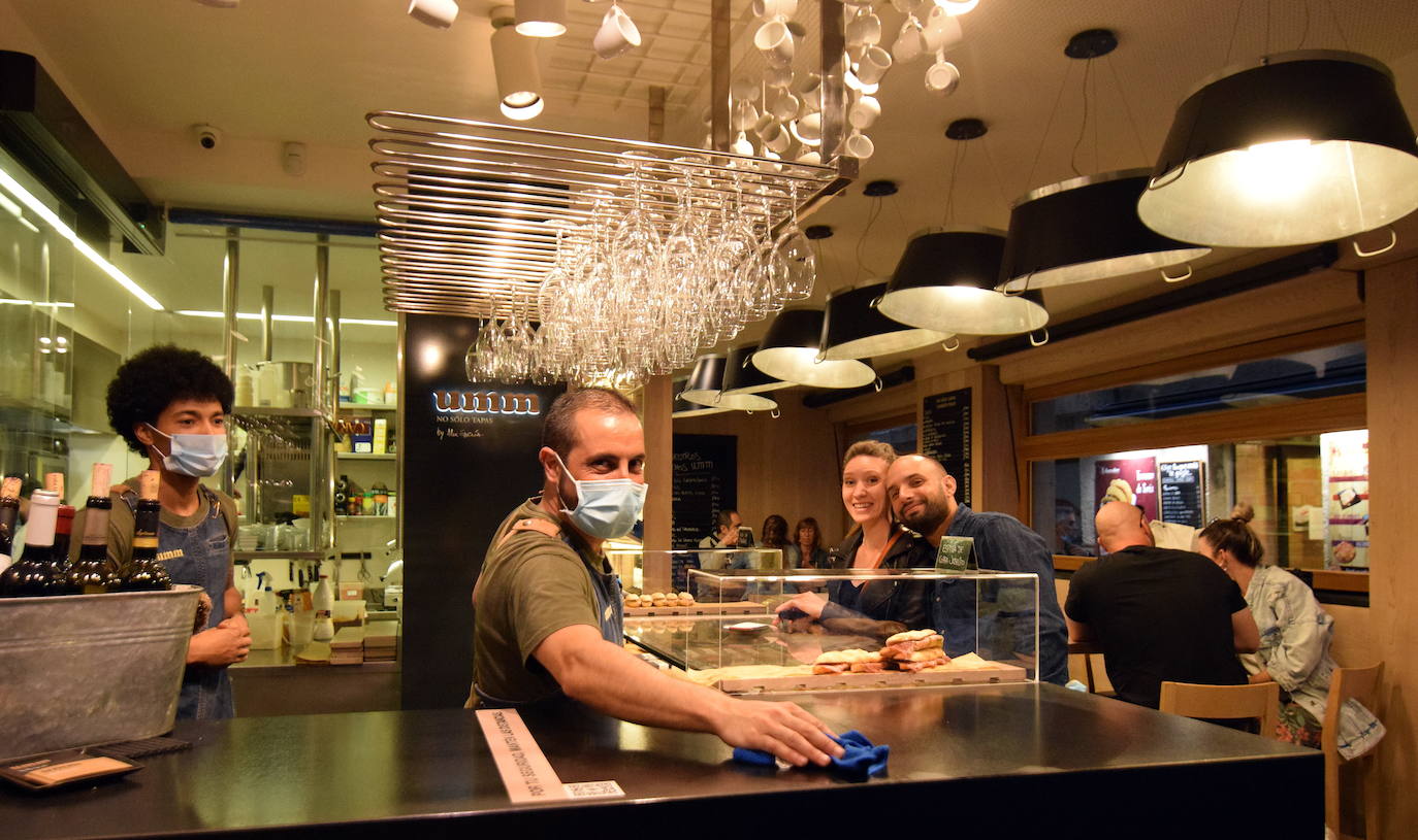 La Policía Local enseña a los hosteleros a calcular el aforo de sus bares