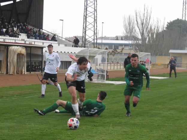 La paciencia y Navajas desmadejan al Berceo