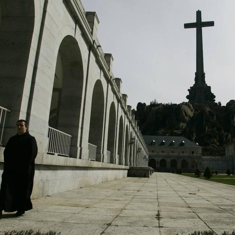 Los monjes del Valle de los Caídos, en manos del Gobierno