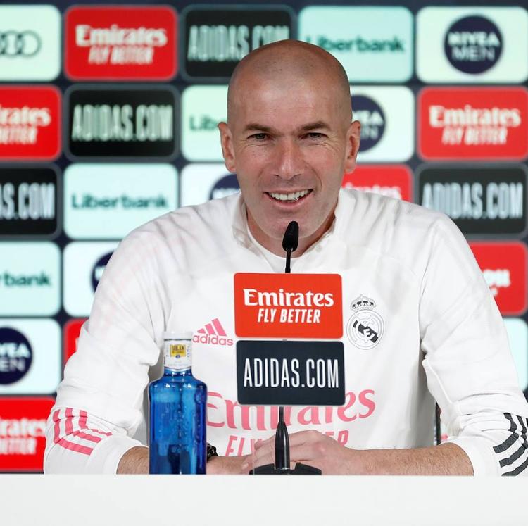 Zidane: «Pase lo que pase en el derbi, vamos a seguir vivos»