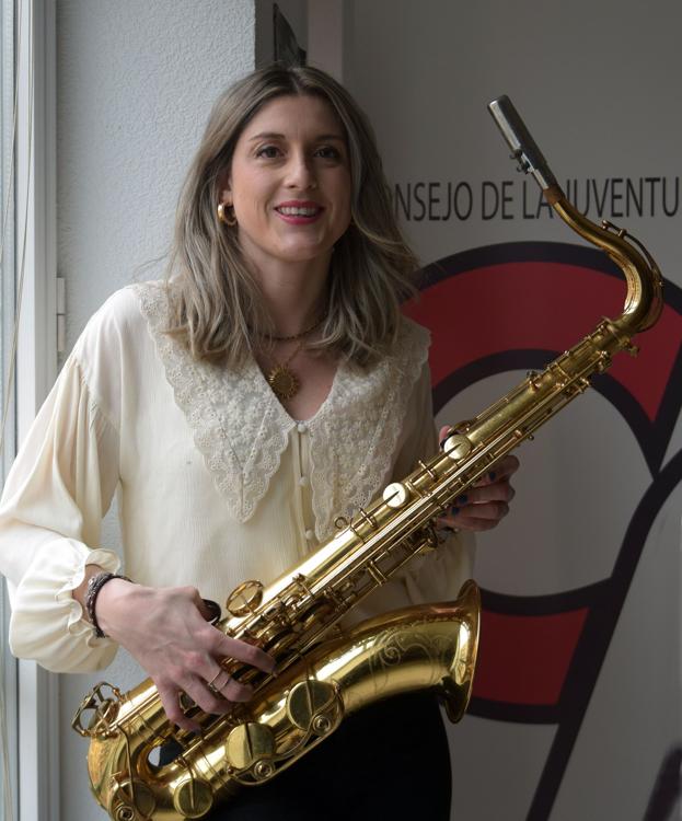 Un saxofón y la inspiración de la saga familiar