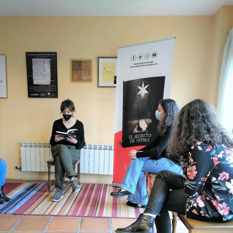 'Lecturas en femenino', por el Día de la Mujer en San Millán de la Cogolla