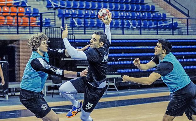 El Ciudad de Logroño regresa hoy a los entrenamientos sin los jugadores internacionales