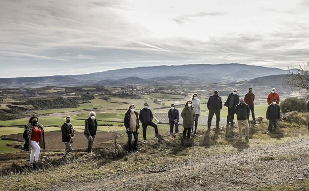 Los valles de Ocón y Jubera crean una plataforma contra la 'electrificación'