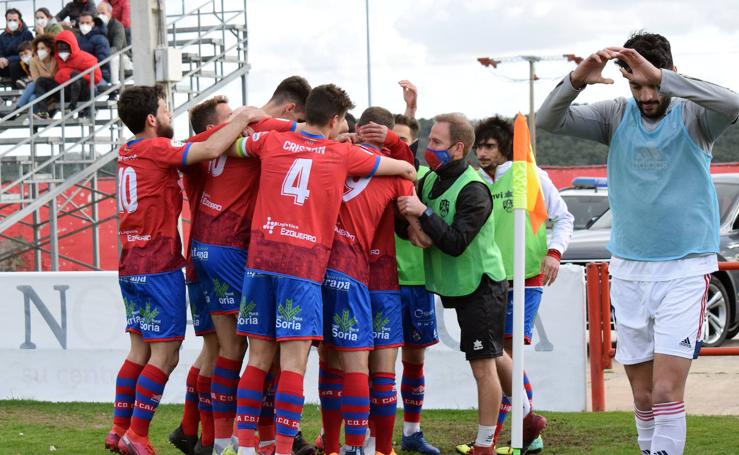 La goleada del Calahorra sobre el Osasuna B, en imágenes