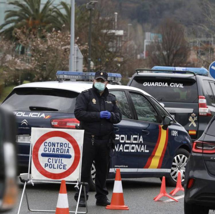 Marlaska promete 65.000 agentes para evitar la movilidad en Semana Santa