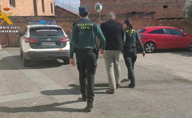 Detenido en Villamediana un hombre por abusar sexualmente de una menor en Málaga