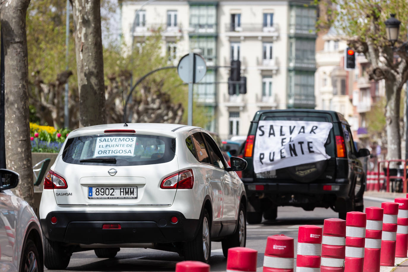 Caravana por el viaducto San Martín de Ortigosa